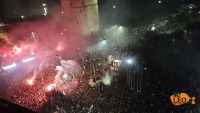 Στον Λευκό Πύργο οι παίκτες του ΠΑΟΚ! Αποθεώνονται από τους οπαδούς - Ολονύχτιο πάρτι στη Θεσσαλονίκη (ΦΩΤΟ – ΒΙΝΤΕΟ)