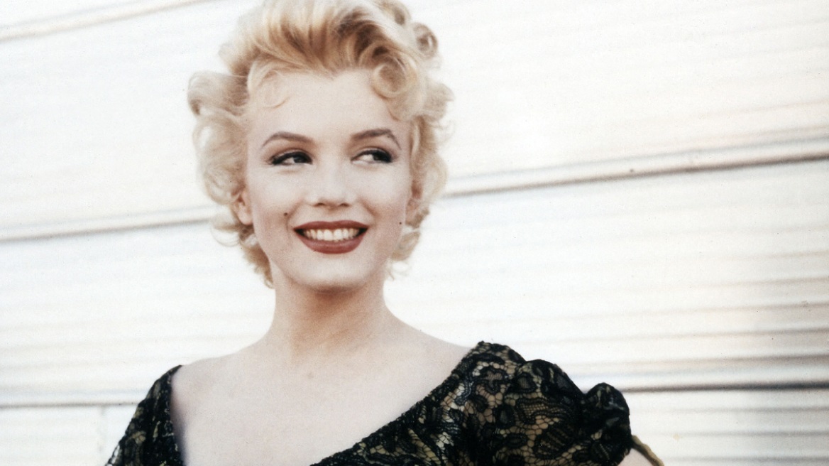 MERILIN MONROE COSMOS
